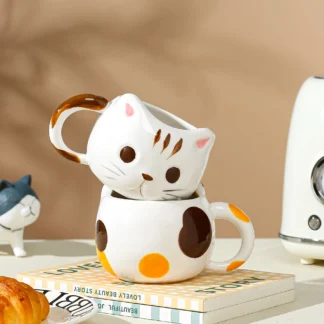 Cute Cat Ceramic Mug with Handle, Aesthetic Ins Style Coffee Cup for Women, Unique Gift for Cat Lovers, Breakfast Milk Tea Glass