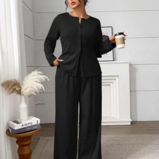 【Plus Size】 Two-Piece Set Camo Print Crop Top & Shorts Set, Casual Tee & Shorts, Women's Two-piece Outfits for Summer, Clothes