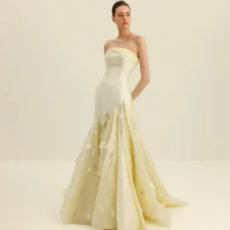 Customized Prom Dresses Yellow Tulle Tassel Feather Pleat A-line Strapless Long Dresses Retro Exquisite High quality Classic