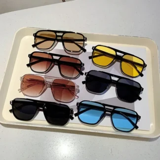 Vintage Double Bridges Men Square Sunglasses Fashion Clear Ocean Lens Eyewear Women Trending Rivets Sun Glasses UV400 Glasses