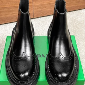 Spring and Autumn New Men's Formal Leather Shoes Round Head Thick Sole Brock Carved Flower Chelsea Boots